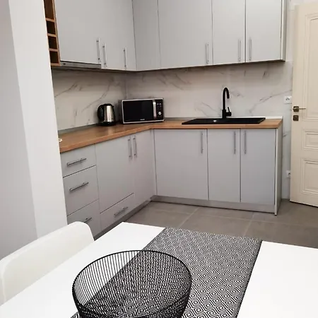 Apartment Silver Eden