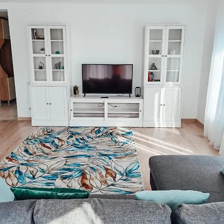 Apartment Silver Eden *